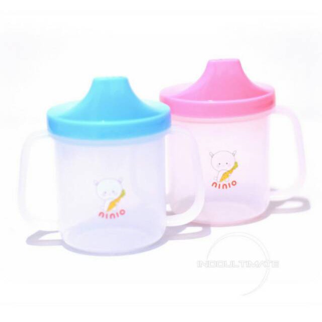 f 331 training cup / Botol Minum Ninio