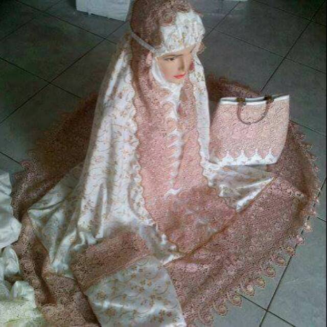 Mukena prada exclusive