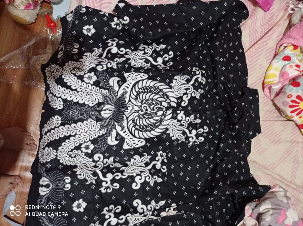 Couple Keluarga Maura Couple - Sania Ruffle Batik Couple Ori Ndoro Jowi - Gurita Putih