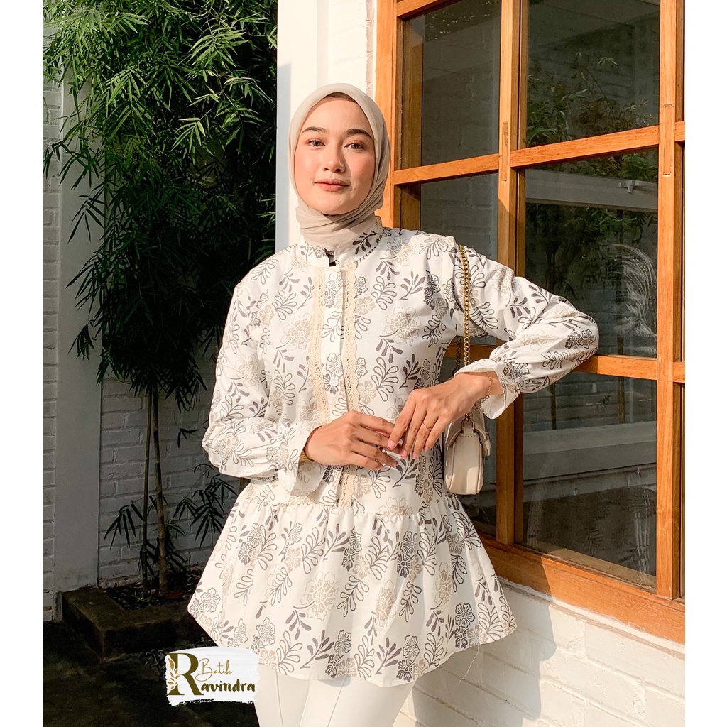 Blouse Batik Bunga Renda Kancing Depan