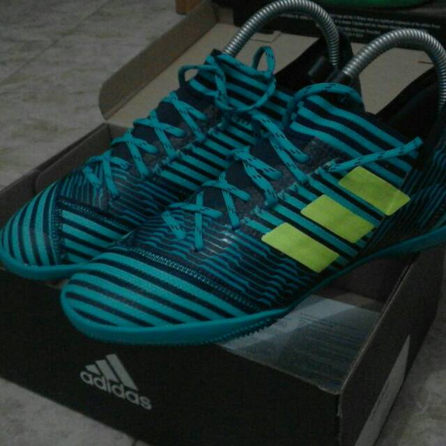 Adidas futsal