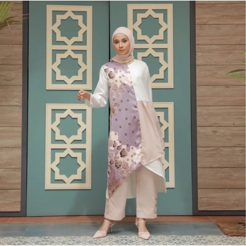 Pakaian tunik putih wanita CHIYA TUNIC by DYA ID