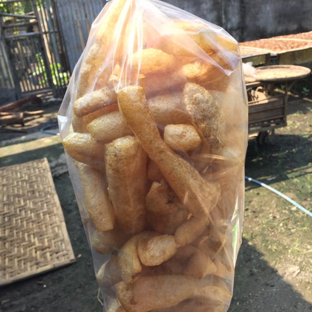 

Krupuk krecek panjang 1/2kg
