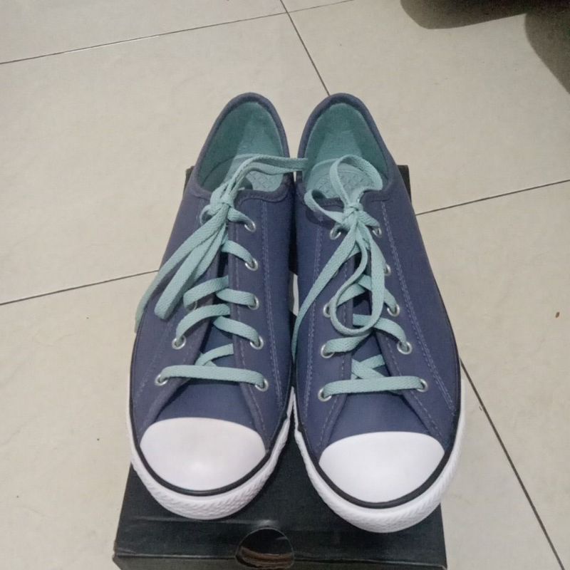 sepatu Converse original 571436C