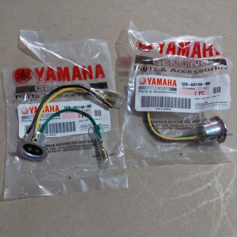 FITTING FITING PITING SOKET LAMPU DEPAN MIO SOUL FINO KARBU ORIGINAL YAMAHA