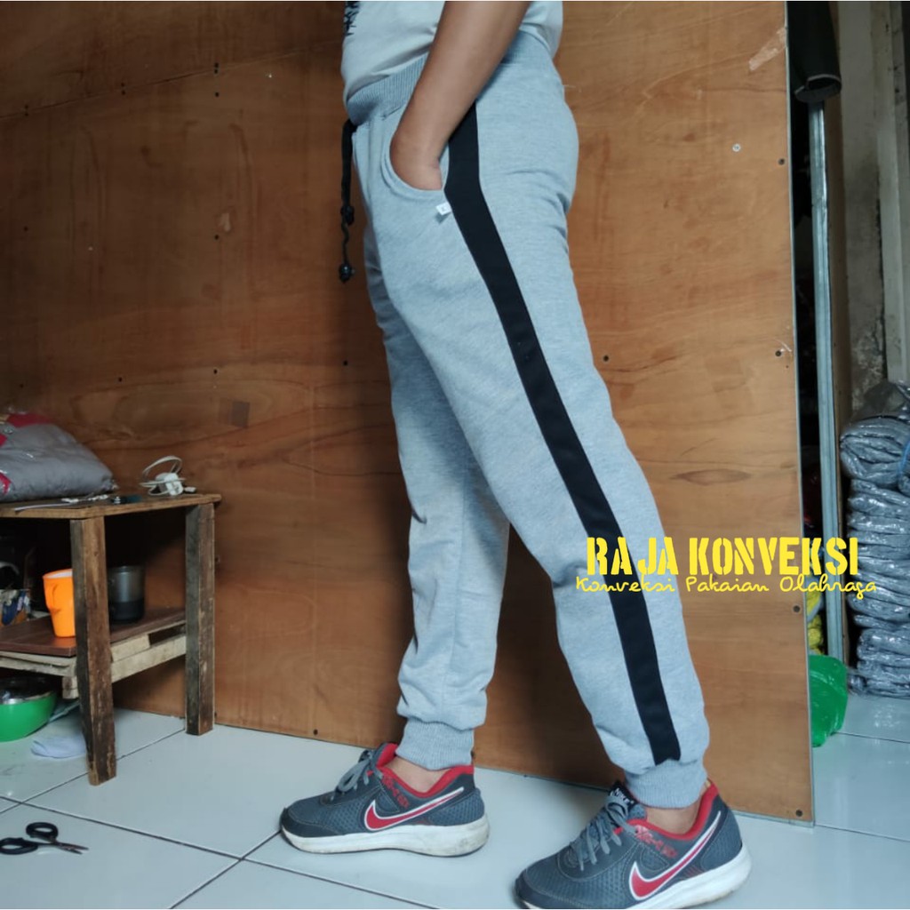 Celana Jogger Model Terbaru/ Celana Jogger premium / Celana Jogger Sideblack