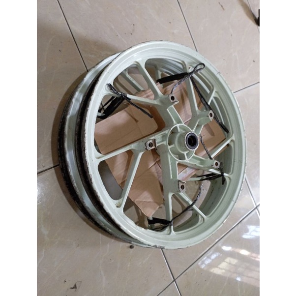 VELG RACING DEPAN YAMAHA VEGA R NEW MX OLD JUPITER Z ORI JIALING