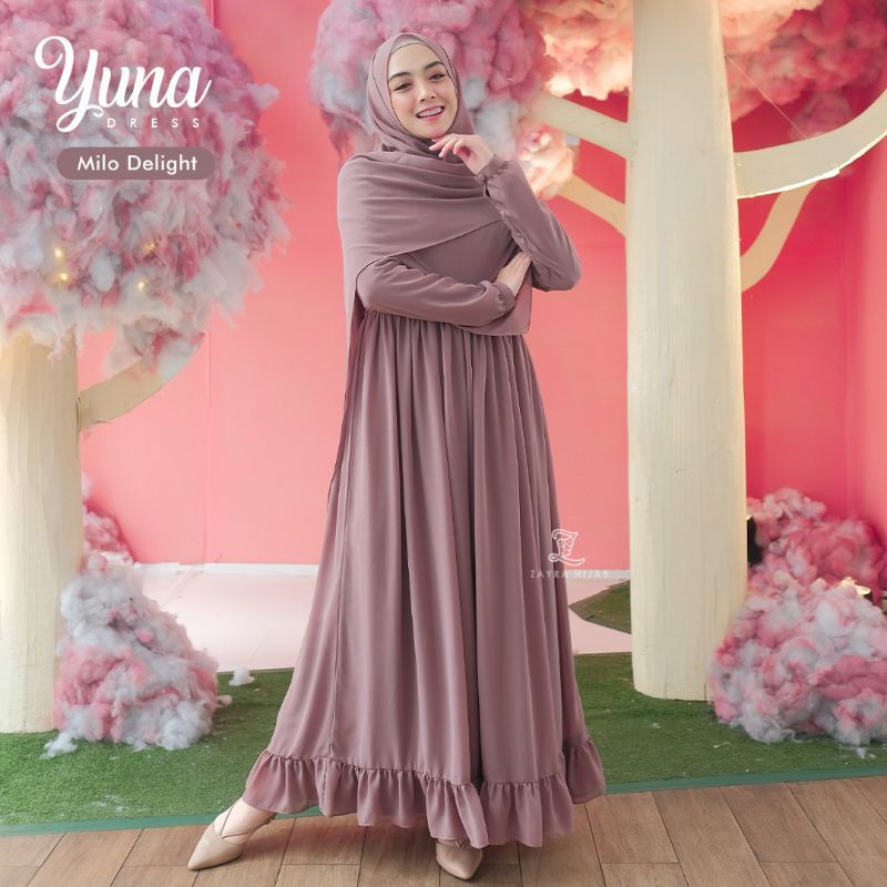 Yuna dress by zayra hijab