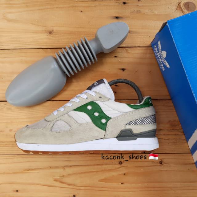 saucony shadow green