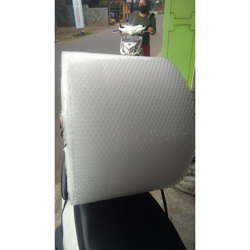 

bubble wrap ukuran 30cm x 50m