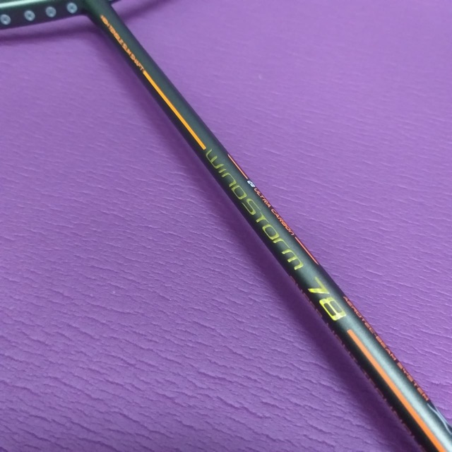 Raket Badminton Lining Windstorm 78