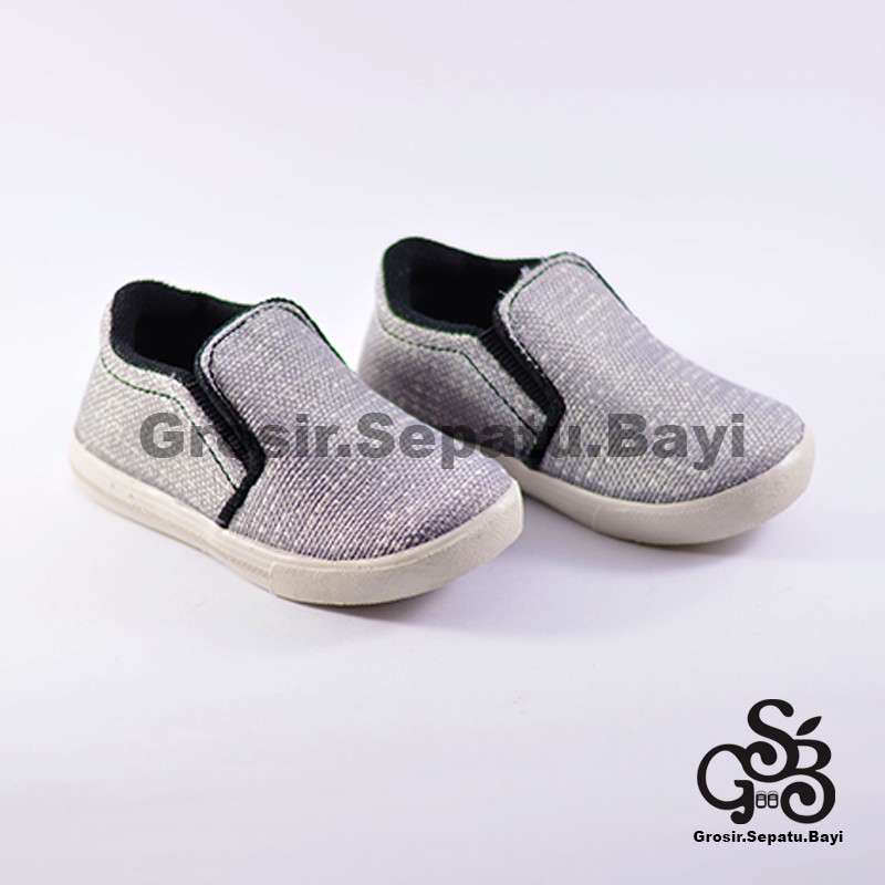 sepatu anak laki laki perempuan slip on serat bambu abu-abu murah