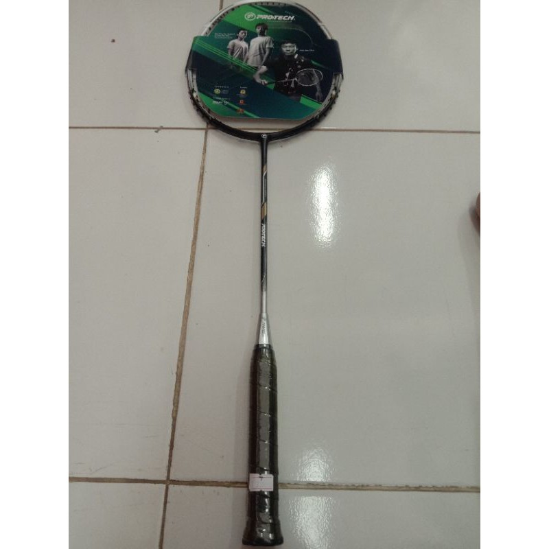 Raket Protech Unlimited 900z