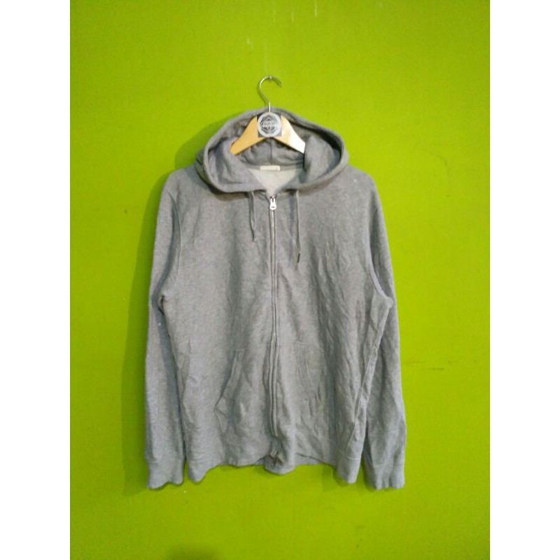 sweater Zipper Hoodie GU second brand Size XL fit L preloved