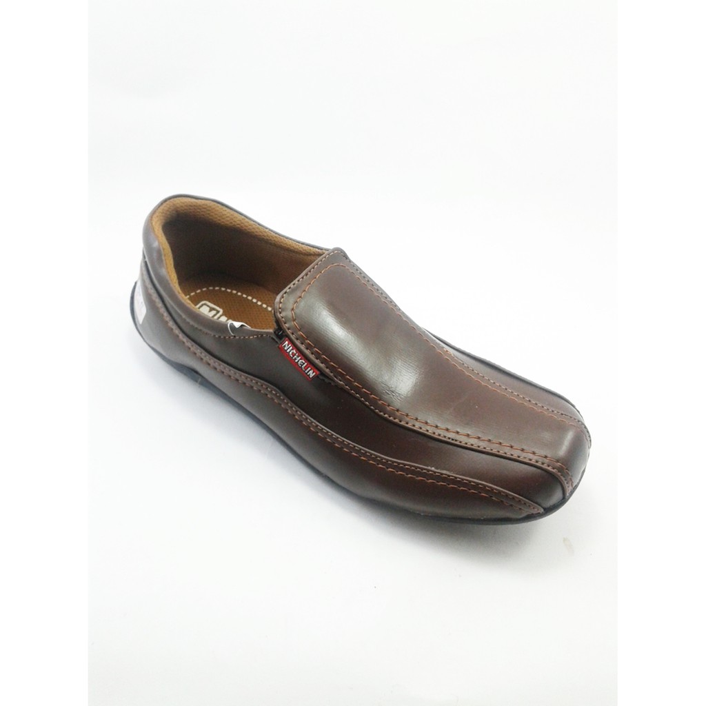 Sepatu Pria Kasual Slip On Sepatu Pria Tanpa Tali Sepatu Pria Kasual Slip On Sepatu Pria Tanpa Tali