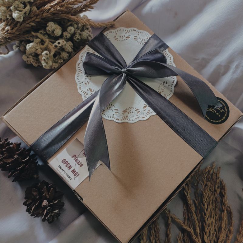 Hampers GiftBox Paket Alat Sholat Koko Sarung Cowok | Hadiah Kado Valentine Ulangtahun/Wisuda/Anniversary