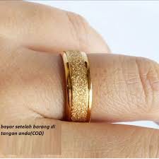 Cincin Kawin Udah Dapat 2 Pcs + Box Cincin pasir  mewah dan berkelas Berlapis Stainless Steel