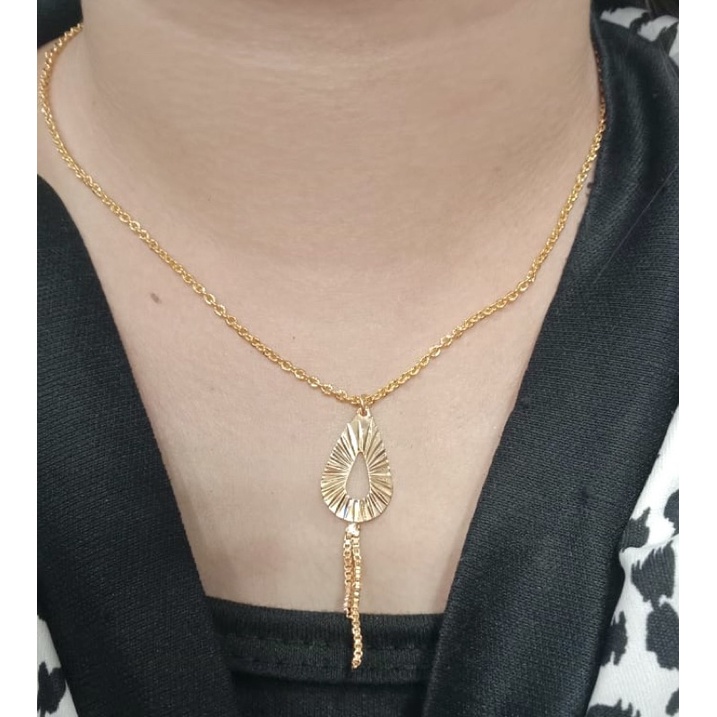 kalung set leontin//kalung wanita//perhiasan  penganti emas//kalung