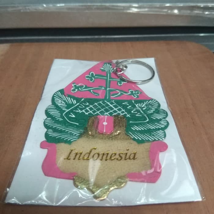 GANTUNGAN KUNCI GUNUNGAN WAYANG KULIT HARGA PER PCS - SOUVENIR MURAH