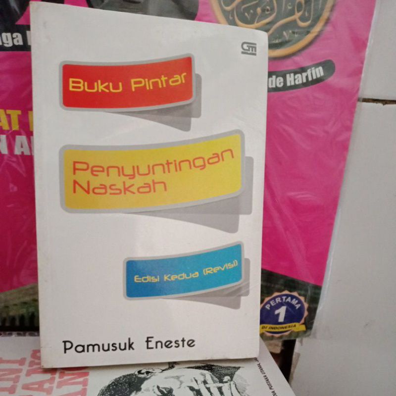 BUKU PINTAR PENYUNTINGAN NASKAH