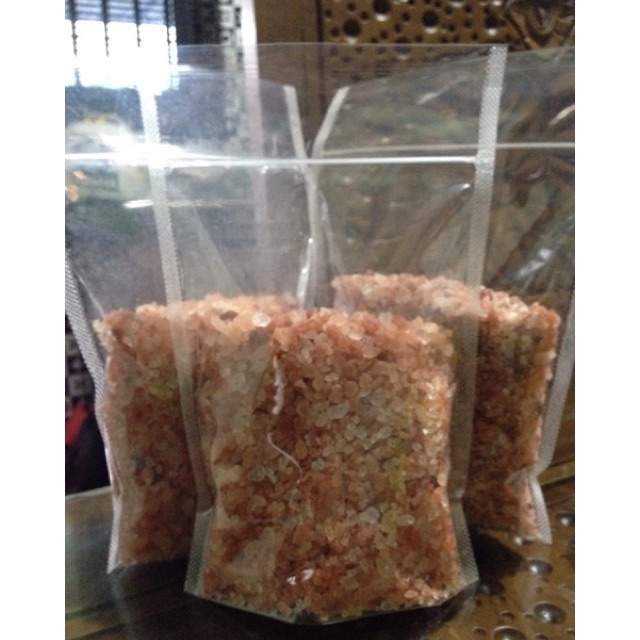 

Garam Bukit Himalaya Kristal Kasar