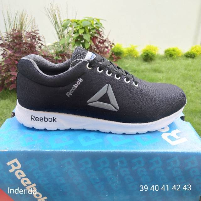 Reebok Hitam Abu Crossfit