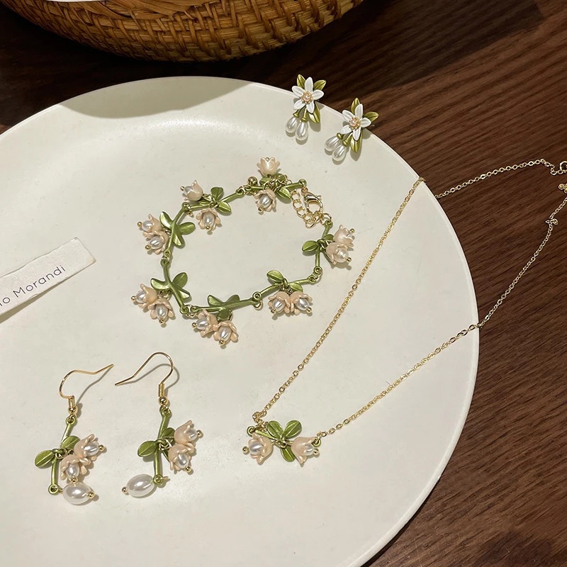 Set Perhiasan Kalung Anting Gelang Mutiara Putih Untuk Hadiah Wanita