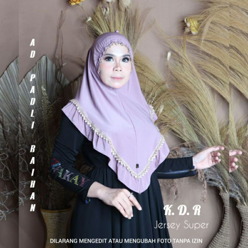 Hijab Kerut Dahi Renda Al Faezya