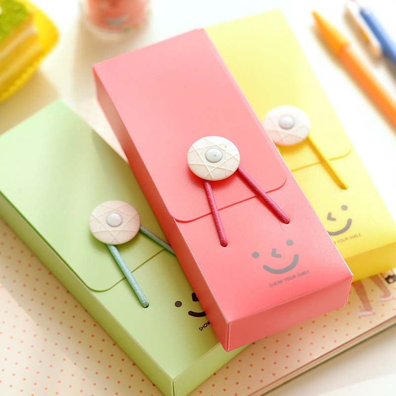 

Tempat Pensil / Pencil Box Smile kado anak