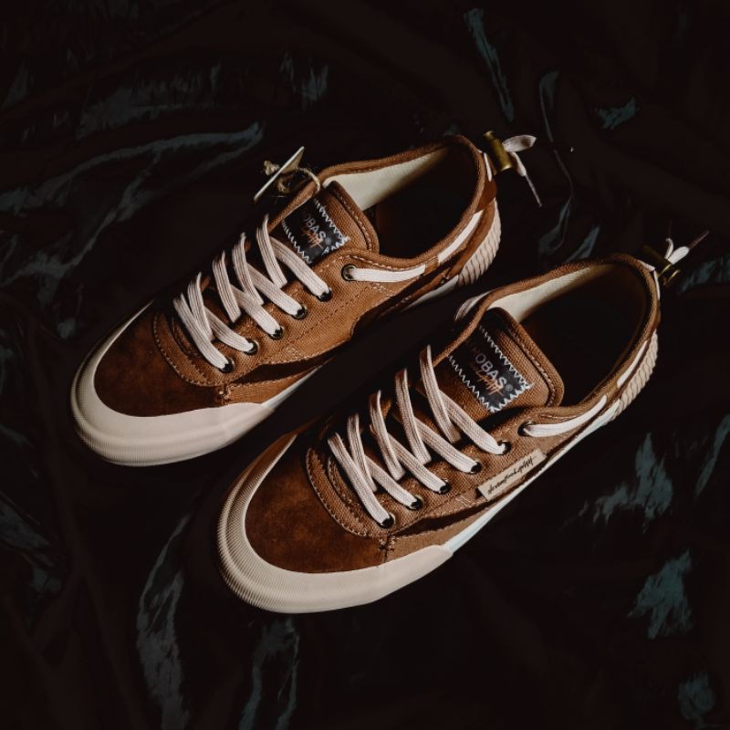 PATROBAS TRIASSIC (39)