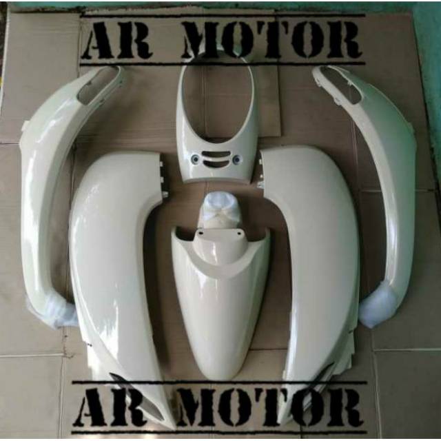 FULL BODY HALUS SCOOPY FI 2013 - 2016