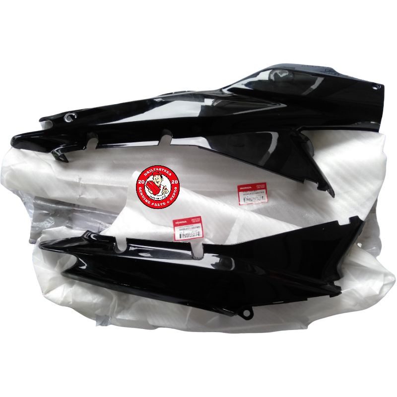 DEK COVER BODY BODI HITAM KANAN KIRI HONDA SUPRA FIT V XX X 100 LAMA ORIGINAL AHM 64340-KEV-880FMB