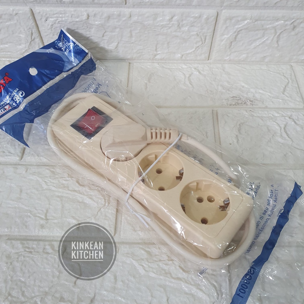 Stop Kontak 3Lubang 1,5Meter - CAHAYA