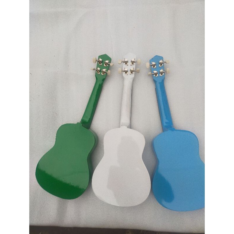 ukulele asli dari kayu bonus pick