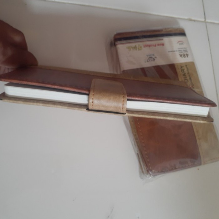 

Kusus Hari Ini Buku Notebook 48K Kulit/ Buku Agenda Blok Note 48K Kulit Terlaris