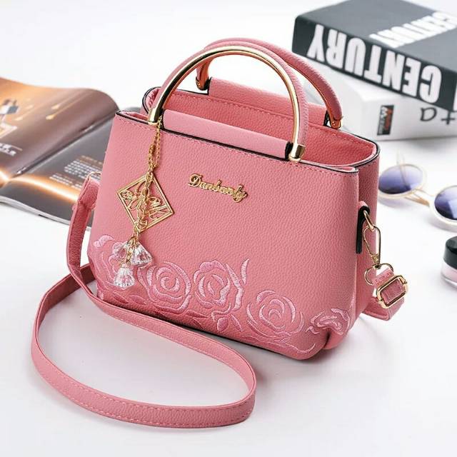 Selempang GUCCI Sylvie Mini Snapshot Camera Sling Bag Wanita Code 123 MJ oval