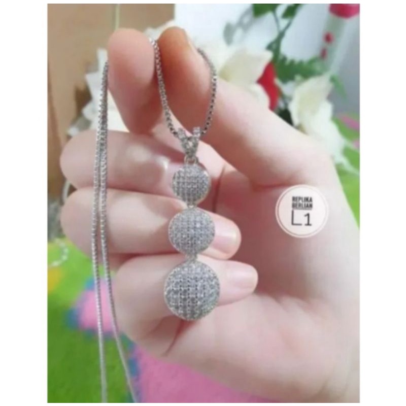 kalung free liontin motif tingkat tiga permata cantik titanium original fashion wanita hijab anti luntur