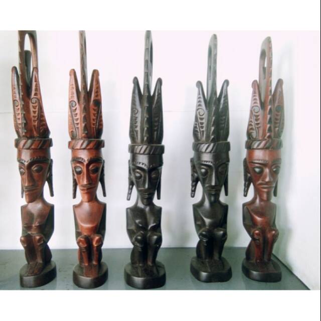 PATUNG KAYU ETNIK