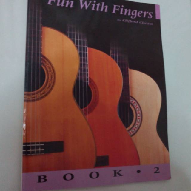 Buku gitar guitar Fun with Fingers level 2