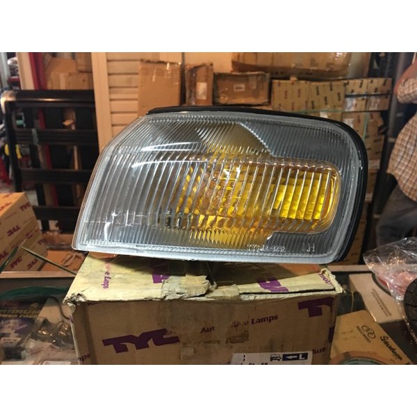 LAMPU SEN DEPAN COROLLA ALL NEW 1.6 AE111