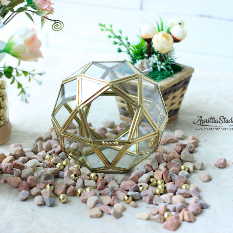 Kotak Perhiasan | Ringbox Terarium Ball UK 12x12x12 cm