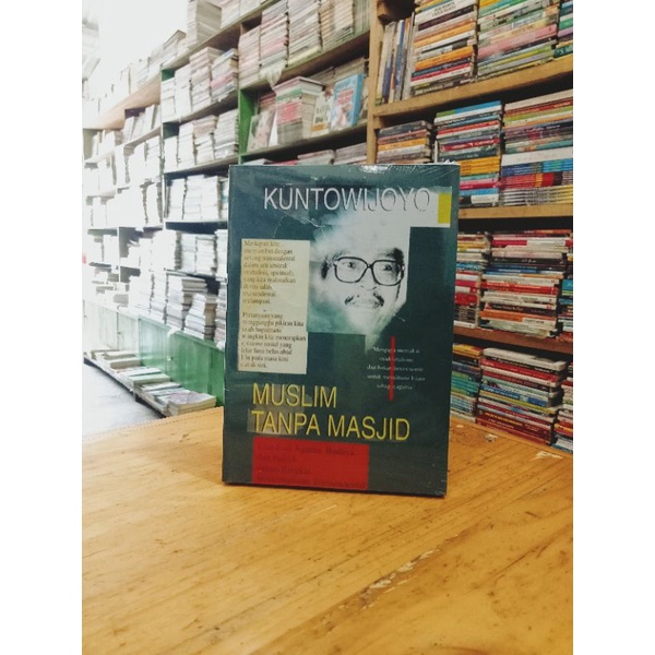 MUSLIM TANPA MASJID