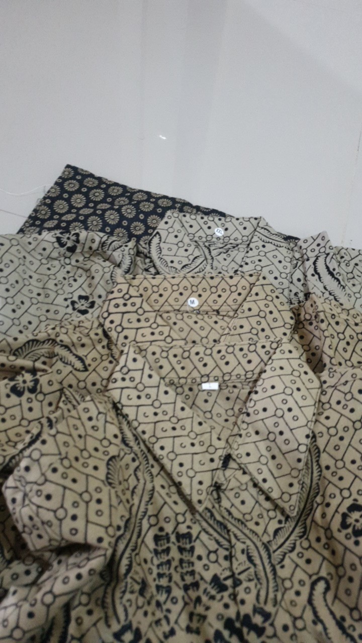 Batik Couple Keluarga Mawa Abu