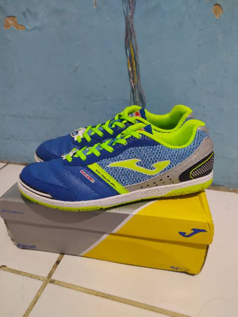 sepatu futsal joma mundial 704 in original size 43
