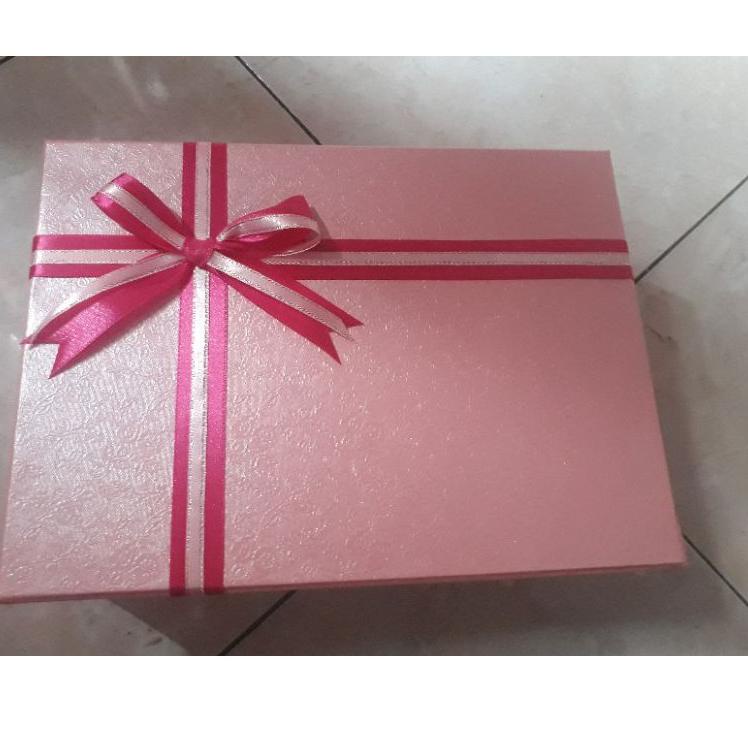 

masih banyak | 70RG0 Kotak kado / bungkus kado / box kado / hempers |Diskon Promo