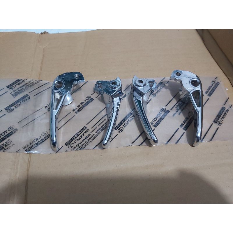 handle dalam innova chrome original