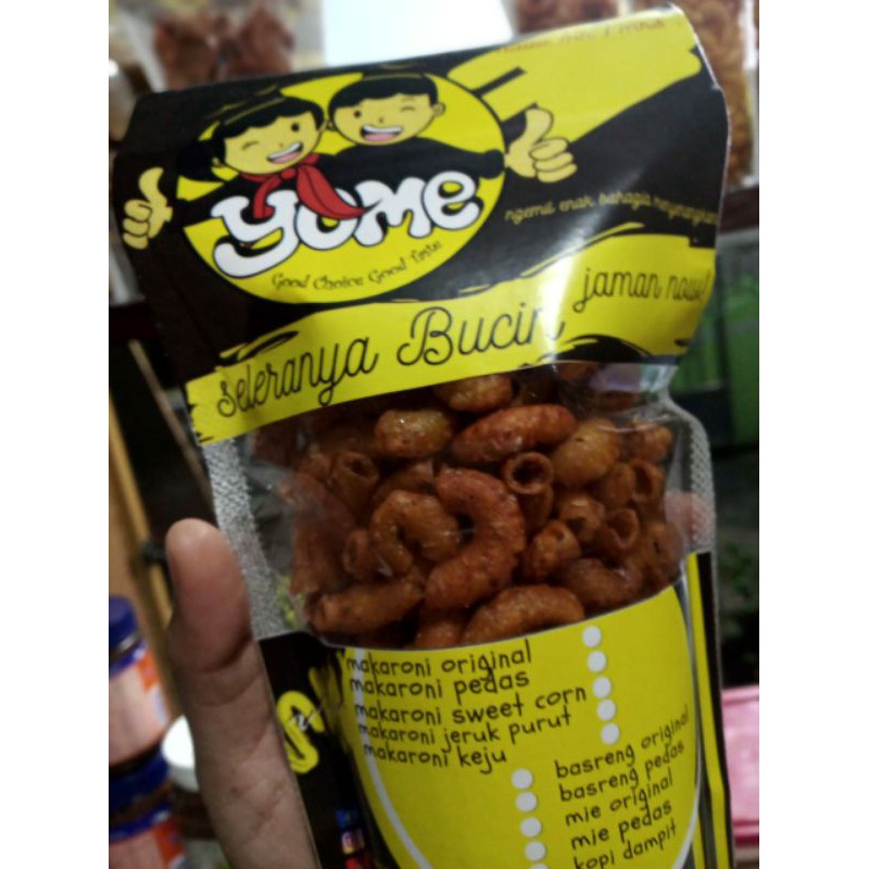 

makaroni pedas kering size small