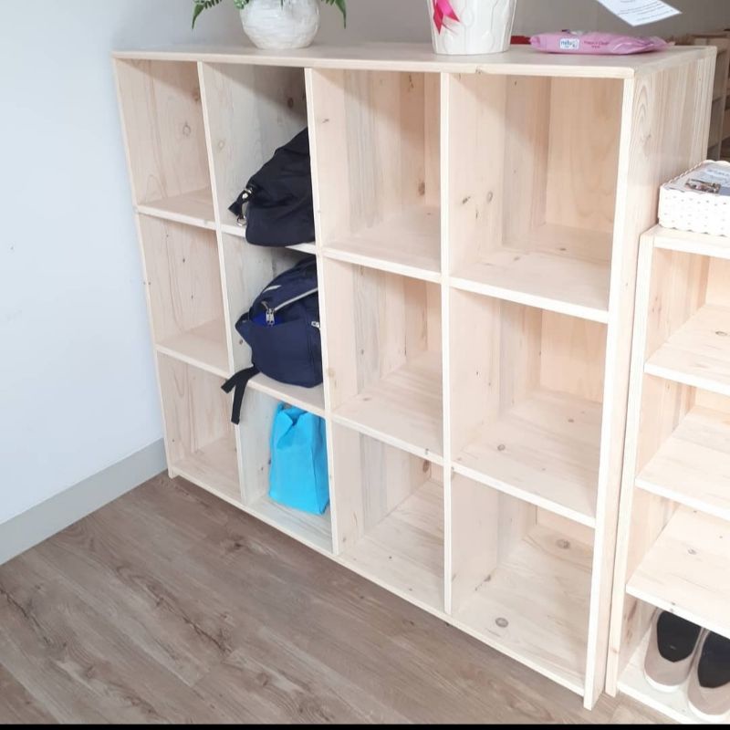 lemari buku,loker anak,rak tas,rak mainan,rak boneka - rak buku loker