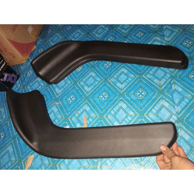 Wingled bemper mobil universal 2 pcs R L semua mobil bisa