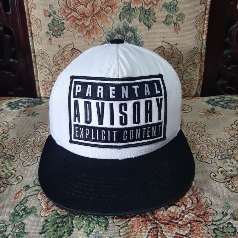 Topi Snapback Parental Advisory Branded